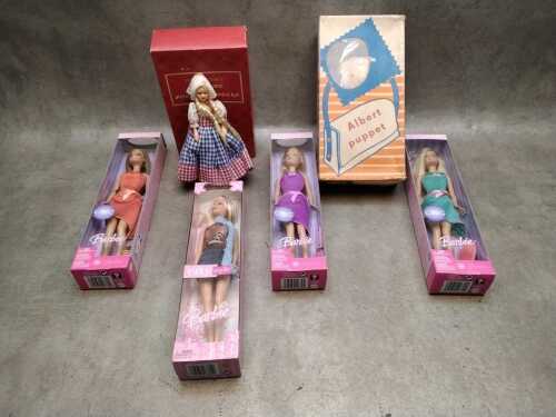 Retro boxed dolls including 4x Barbies, Peggy Nisbet 'Holland' doll and Noddy and Big Ears hand puppets