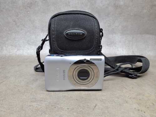 Canon Ixus 105 digital camera