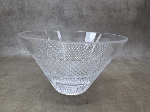 Waterford Crystal 'Diamond Line' round glass bowl
