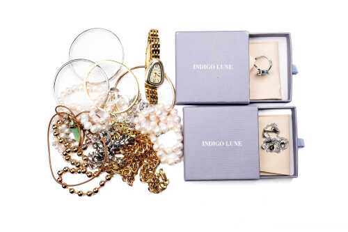 Collection of jewellery