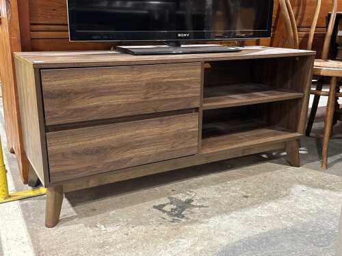 Entertainment unit