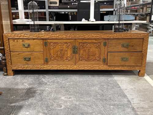 Timber buffet