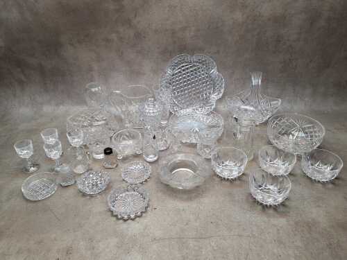 Crystal serving ware and glasses, including a Royal Doulton bud vase