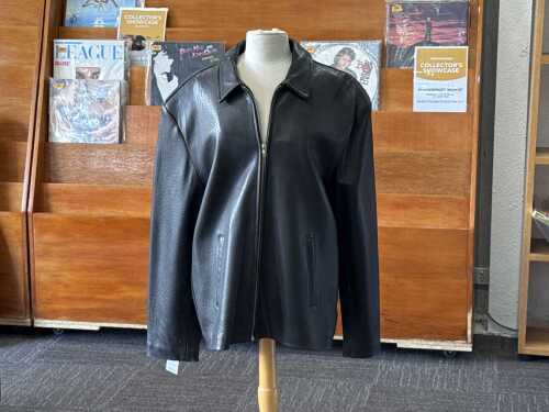 Greina black leather jacket
