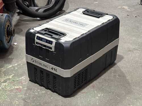 Stirling 47L portable fridge/freezer
