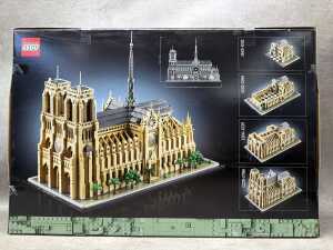 LEGO Architecture Notre-Dame RRP $279 - 2