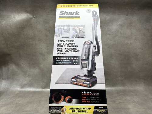 Shark Duo Clean Vacuum Cleaner RRP $379