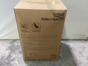 Britax Safe and Sound Maxi Guard forward facing car seat. RRP $469 - 3