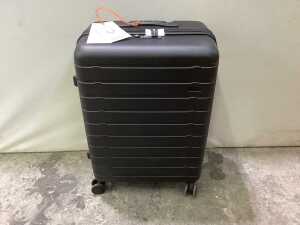 Antler Stamford 2.0 68cm hardcase suitcase. RRP $399