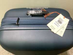 Antler Single Stripe 4W Expander 81cm suitcase. RRP $ 365 - 2