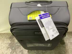 Pierre Cardin soft medium spinner 69cm suitcase. RRP$ 179 - 2