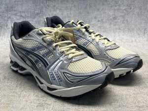 Asics Gel-Kayano 14 size US 7 Men's - 3