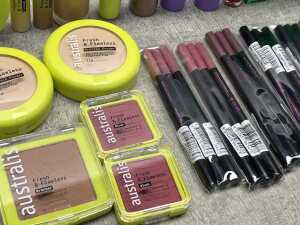Group of Australis beauty products - 4