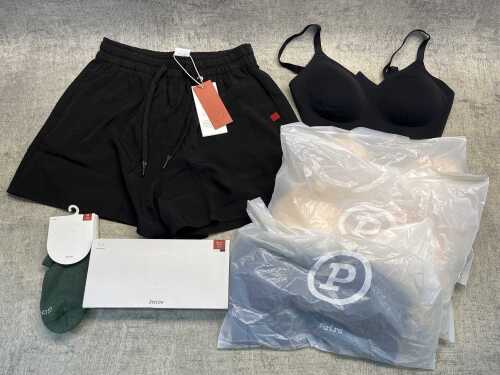 Group of Paire clothing size XS-S
