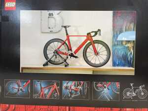 Lego Icons Road Bike 11380 - 4