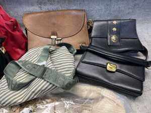 Group of Women's accessories - 3