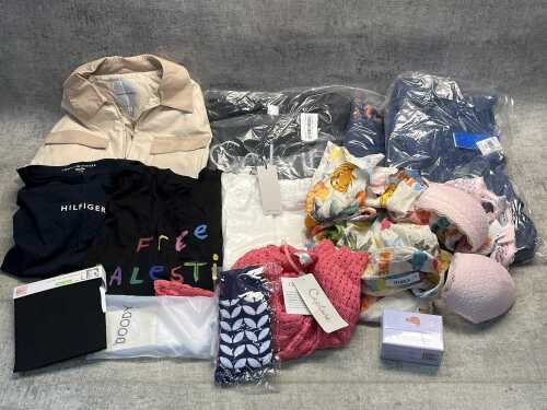 Group of Women's clothing size L