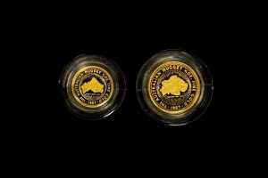 The Australian Nugget 1987 two 0.999 gold coin proof set totalling $40 and 0.35 ounce