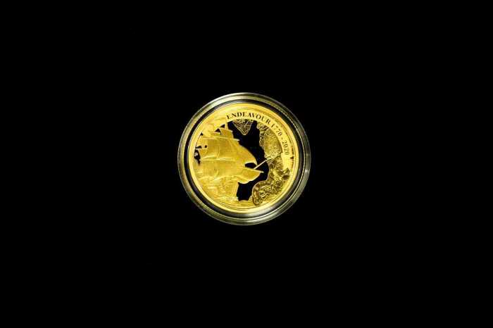 Voyage of Discovery HMB Endeavour 2020 $25 0.999 gold proof coin 1/4 ounce
