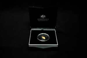 Echoes of Australian Fauna - Night Parrot 2019 $5 plated silver proof coin, 1oz - 3