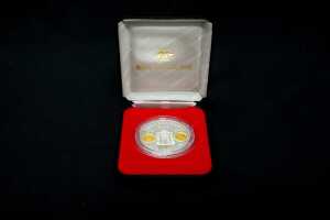 Melbourne Mint 130 Years 2002 $1 silver and gold proof coin, 1oz silver 0.25g gold - 3