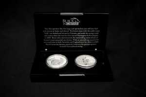 Black Caviar Perfection $1 silver proof two-coin set - 3