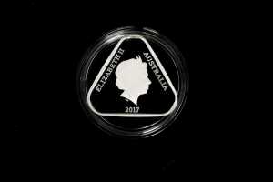 Front Line Angels 2017 $5 coloured fine silver proof triangular coin, 22.23g - 2