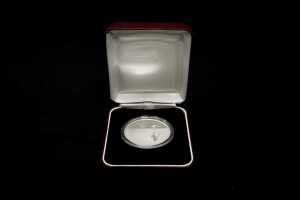 2009 Kangaroo at Sunset one ounce silver coin. - 3
