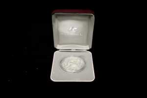 2001 Silver Roo one ounce fine silver coin. - 3