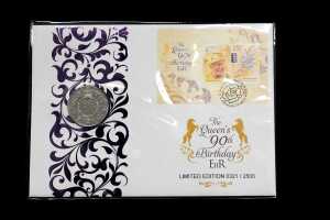 A group Queen Elizabeth II collectable coins and PNCs - 6