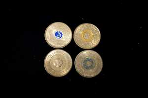 Group of Australian coloured $2 coins. - 4