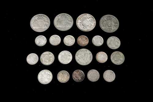 Group of Australian pre decimal coins (post 1946)
