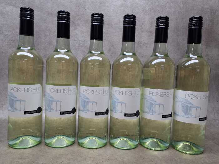 Pickers Hut NV Moscato, six bottles