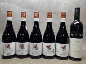 Mixed red wine, six bottles