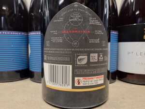 Mixed Pinot Noir, six bottles - 4