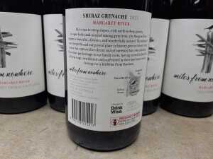 Miles from nowhere, Shiraz Grenache 2021, six bottles - 3