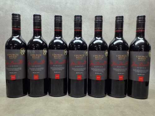 Church Road McDonald Series Merlot 2021, seven bottles