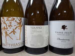 Mixed Chardonnay, six bottles - 3