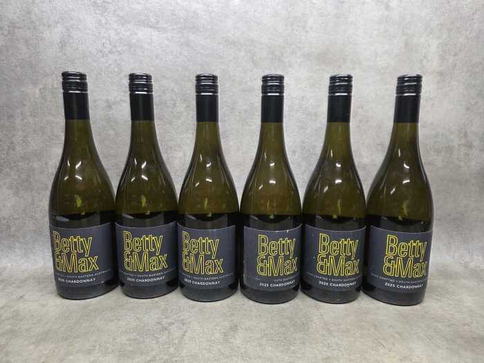 Betty & Max Chardonnay 2025, six bottles