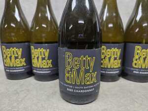 Betty & Max Chardonnay 2025, six bottles - 2