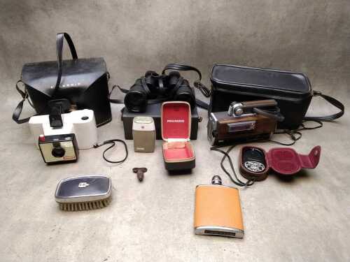 Assorted cameras and early items