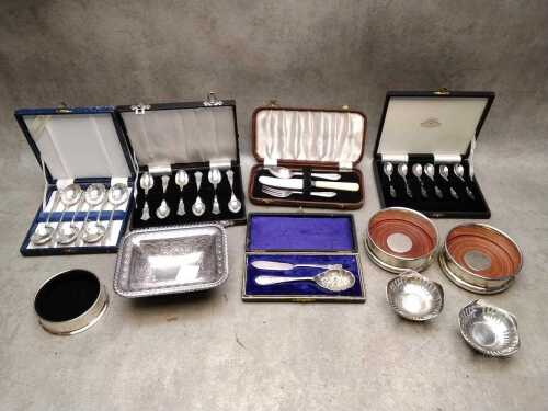 Assorted silver plate including cutlery
