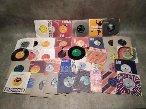45rpm 7" vinyl singles, including three David Bowie