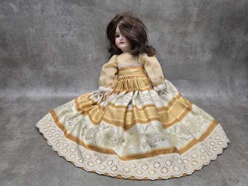 Antique Arthur Schoenau & Hoffmeister Porzellanfabrik Burggrub German doll