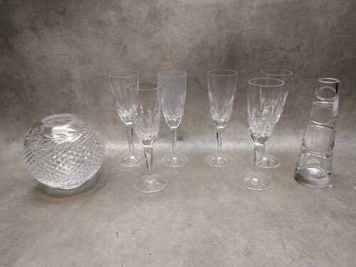 Cut crystal items including 2x Waterford Crystal vases and a set of six champagne flutes