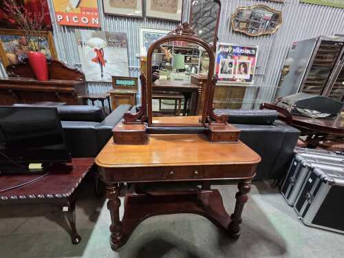 Victorian mahogany duchess dressing table with swing mirror