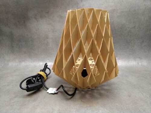 Contemporary timber lattice table lamp