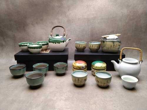 Japanese ceramic tea sets including 2x boxed