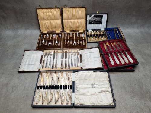 Boxed cutlery, mainly silver plated