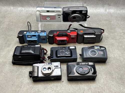 Ten compact 35mm film cameras including Hanimex